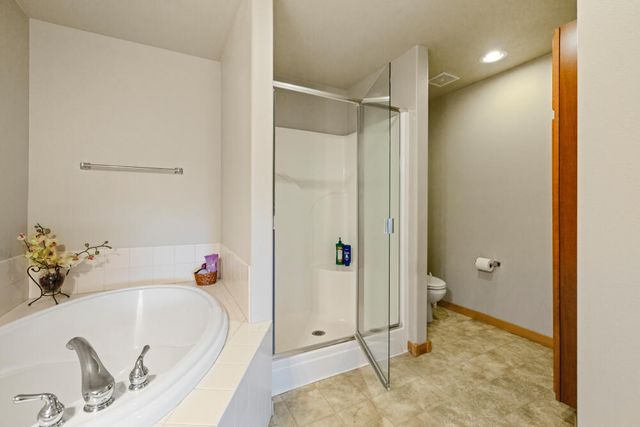 5015 Falcon Drive, Klamath Falls, OR 97601