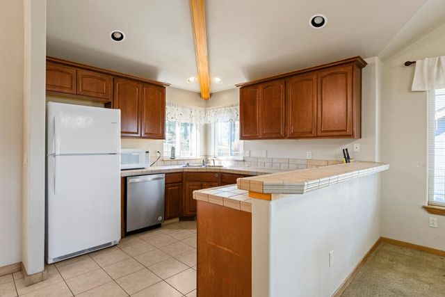 5015 Falcon Drive, Klamath Falls, OR 97601