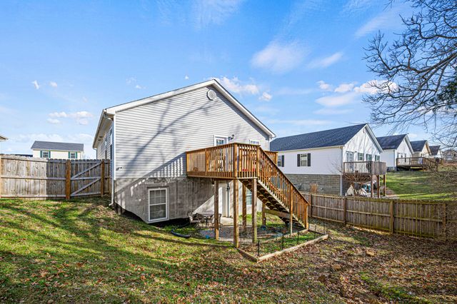 112 Newport Lane, Berea, KY 40403