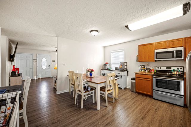 112 Newport Lane, Berea, KY 40403