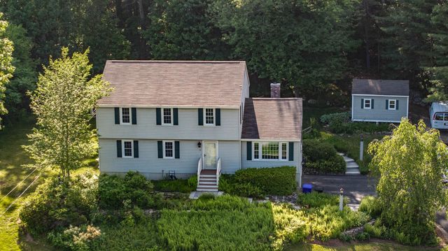 22 Beechwood Road, Hudson, NH 03051