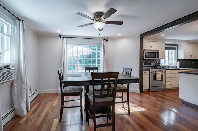 22 Beechwood Road, Hudson, NH 03051
