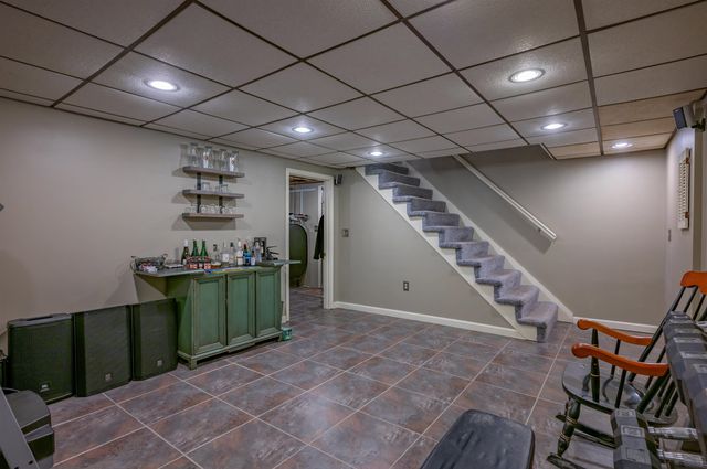 22 Beechwood Road, Hudson, NH 03051