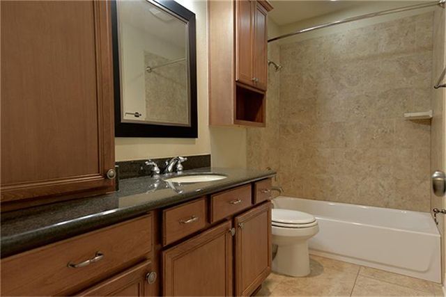 81 Yewleaf, The Woodlands, TX 77381