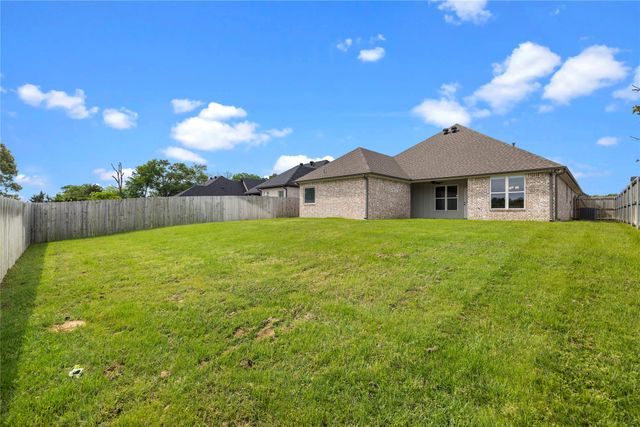 118 Sides Boulevard, Bullard, TX 75757