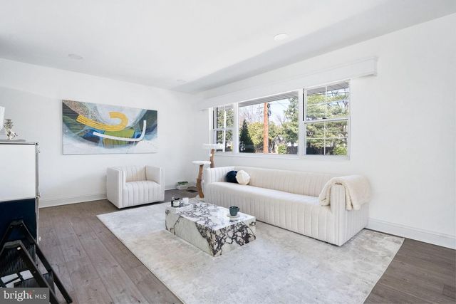 5020 RIVER RD, Bethesda, MD 20816