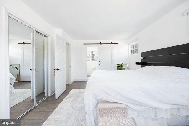 5020 RIVER RD, Bethesda, MD 20816