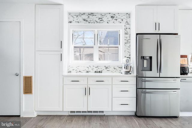 5020 RIVER RD, Bethesda, MD 20816