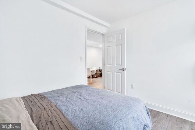 5020 RIVER RD, Bethesda, MD 20816