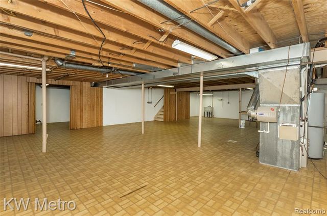 2154 Warrington Road, Rochester Hills, MI 48307