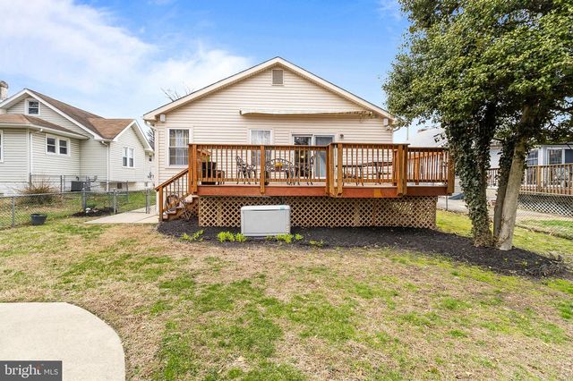 310 HARVARD AVE, Stratford, NJ 08084