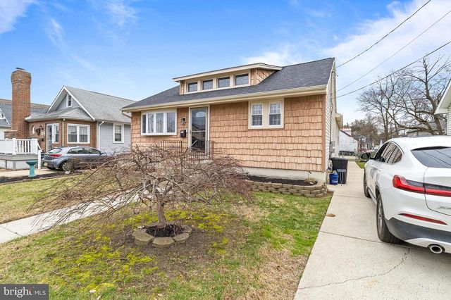 310 HARVARD AVE, Stratford, NJ 08084