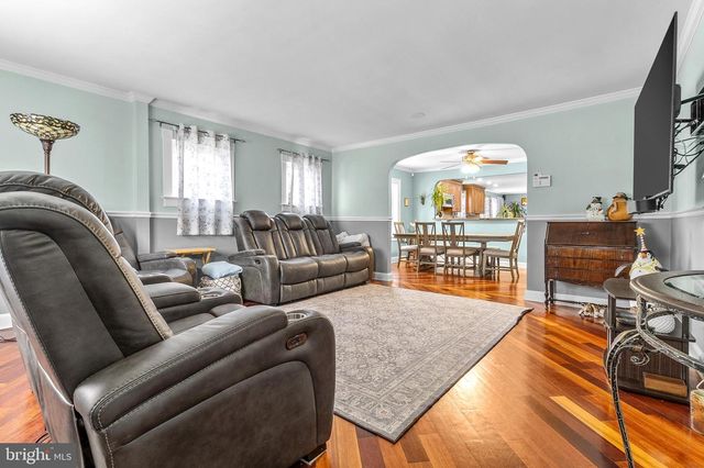 310 HARVARD AVE, Stratford, NJ 08084