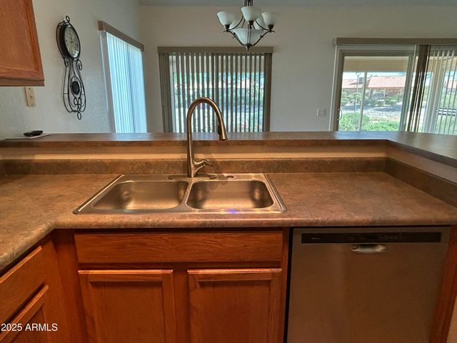 1807 E LINDRICK Drive, Chandler, AZ 85249