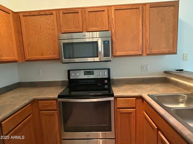 1807 E LINDRICK Drive, Chandler, AZ 85249