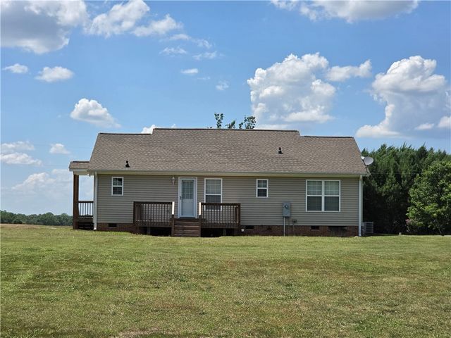 325 McAdams School Road, Honea Path, SC 29654