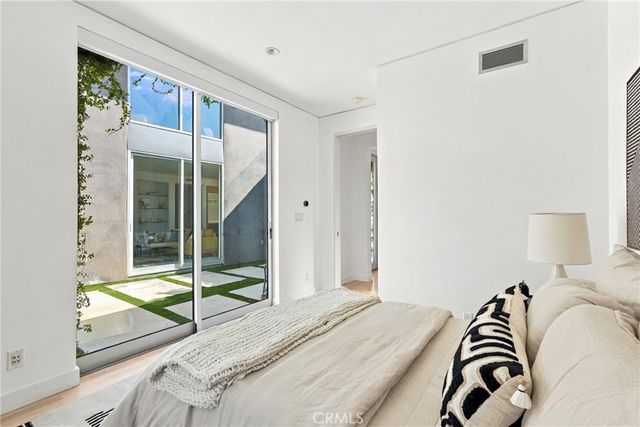 1309 S Irena Avenue, Redondo Beach, CA 90277