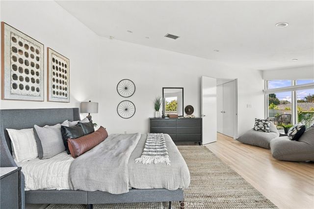 1309 S Irena Avenue, Redondo Beach, CA 90277
