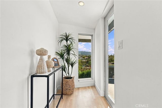 1309 S Irena Avenue, Redondo Beach, CA 90277