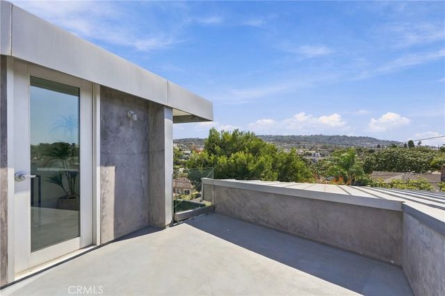 1309 S Irena Avenue, Redondo Beach, CA 90277