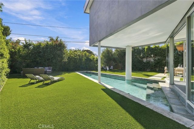 1309 S Irena Avenue, Redondo Beach, CA 90277