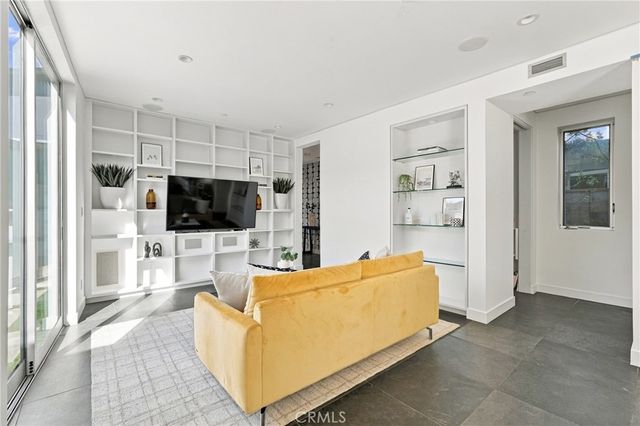 1309 S Irena Avenue, Redondo Beach, CA 90277