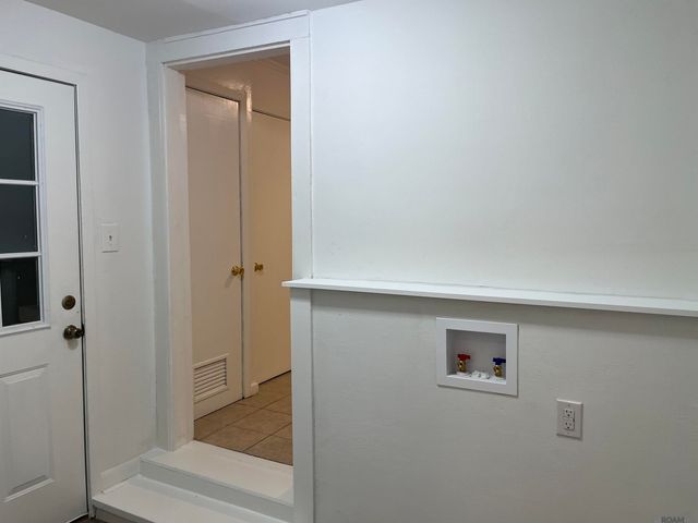 755 Maryland Ave, Port Allen, LA 70767