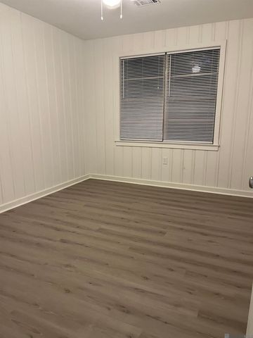 755 Maryland Ave, Port Allen, LA 70767