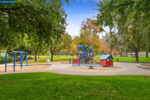 1304 Walden Rd 248, Walnut Creek, CA 94597