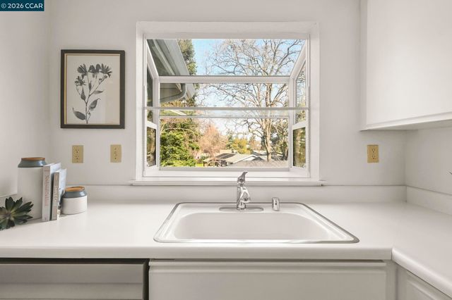 1304 Walden Rd 248, Walnut Creek, CA 94597