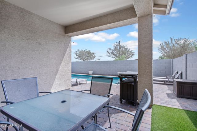 8407 N 61ST Drive, Glendale, AZ 85302