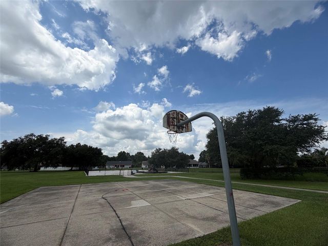 4911 RAYLENE WAY, St Cloud, FL 34771