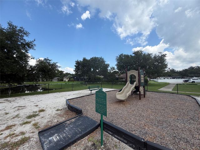 4911 RAYLENE WAY, St Cloud, FL 34771