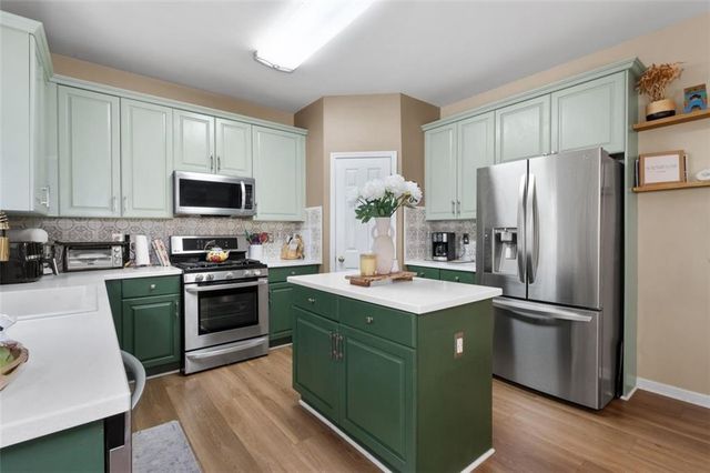 19 Creekside View, Hiram, GA 30141