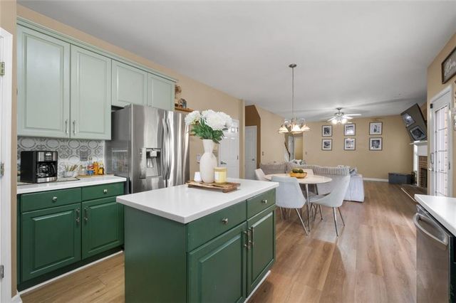 19 Creekside View, Hiram, GA 30141