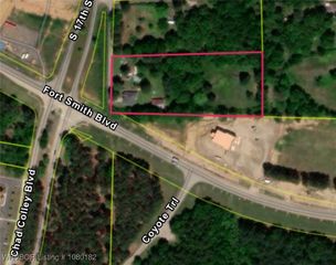 401 17th Street, Barling, AR 72923