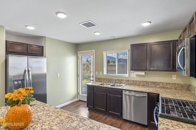 7709 Sandy Valley Drive, Reno, NV 89506