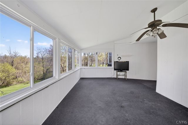 7881 Salt Springs Road, Manlius, NY 13066