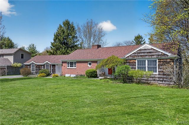 7881 Salt Springs Road, Manlius, NY 13066