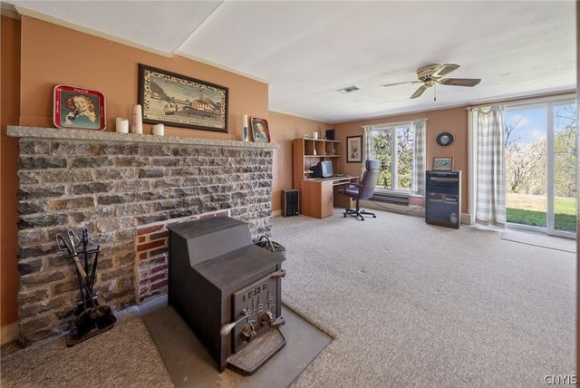 7881 Salt Springs Road, Manlius, NY 13066