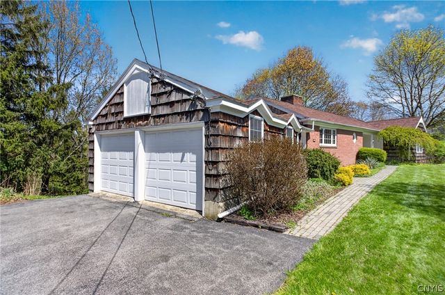 7881 Salt Springs Road, Manlius, NY 13066