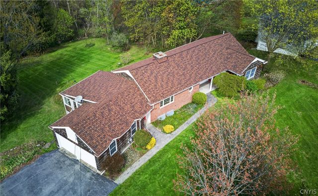 7881 Salt Springs Road, Manlius, NY 13066