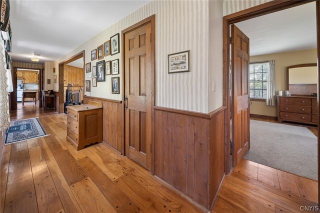 7881 Salt Springs Road, Manlius, NY 13066