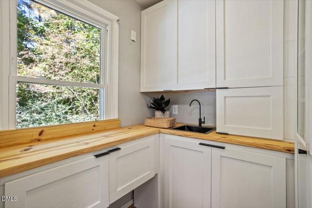 835 Madison Avenue, Cary, NC 27513