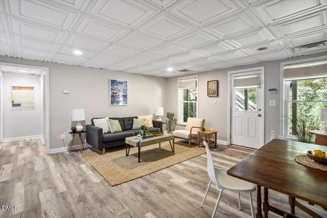 835 Madison Avenue, Cary, NC 27513