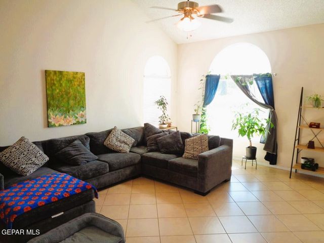 11353 Loma Linda Circle, El Paso, TX 79934