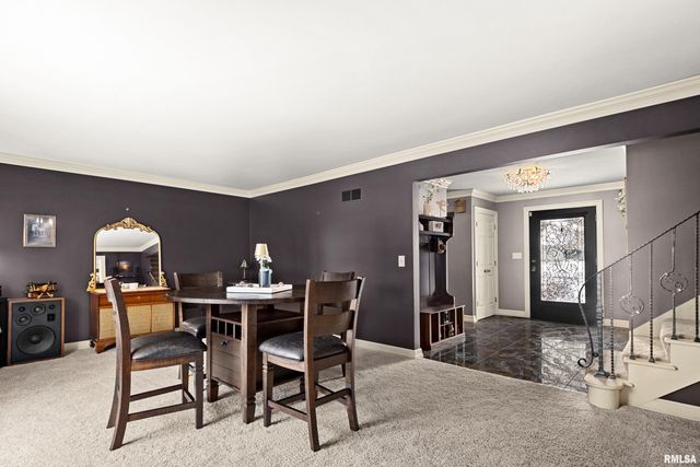 509 W HIDDEN Lane, Peoria, IL 61614