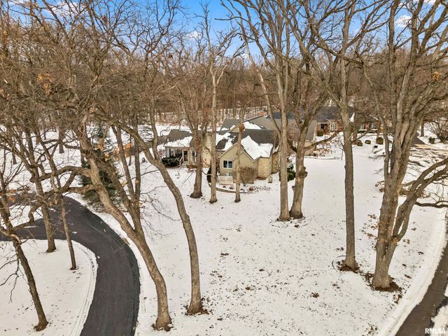 509 W HIDDEN Lane, Peoria, IL 61614