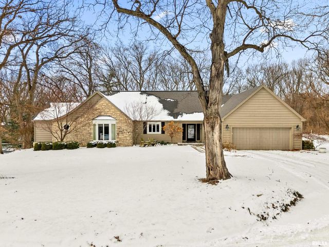 509 W HIDDEN Lane, Peoria, IL 61614
