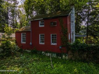 965 W Front Street, Red Bank, NJ 07701